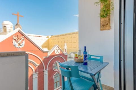 View (from property/room), Balcony/Terrace