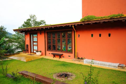 Facade/entrance, Garden