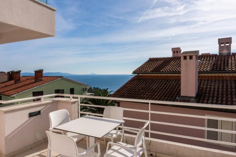 Day, Natural landscape, View (from property/room), Balcony/Terrace, Sea view