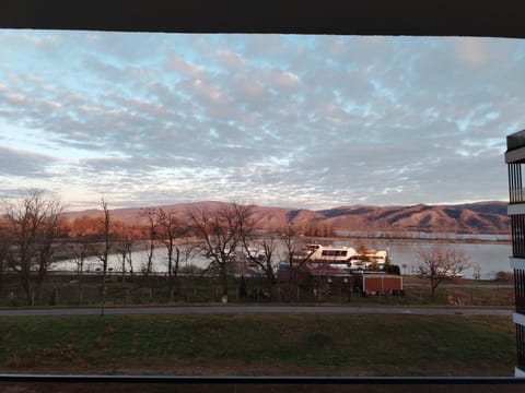 Apartman Darja2 Srebrno jezero sa pogledom na vodu Apartment in Vojvodina