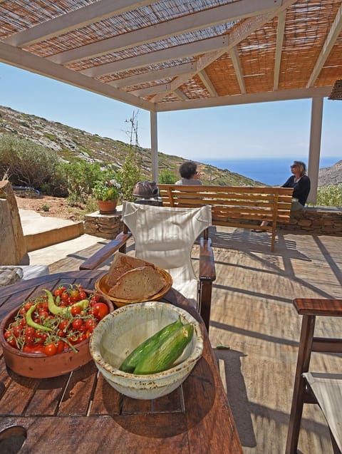 Balcony/Terrace, Food