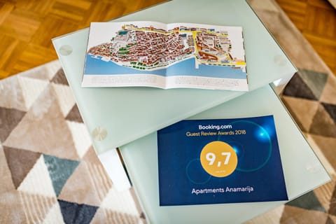 Apartment Anamarija with sea view Apartment in Šibenik