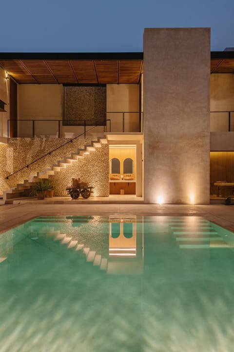 Pool view, Swimming pool