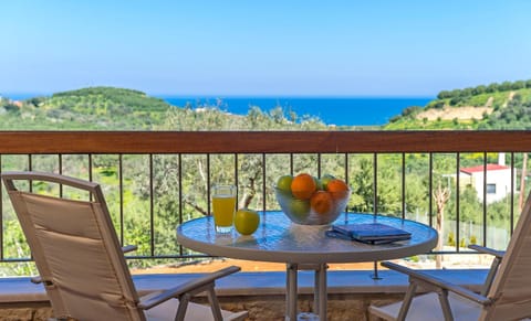 Natural landscape, View (from property/room), Balcony/Terrace, Mountain view, Sea view