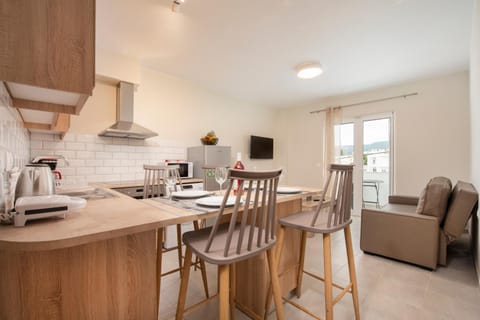 Kitchen or kitchenette, Living room, Dining area