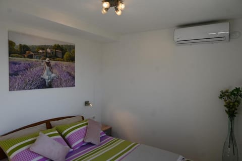 Villa Mošić Apartment in Selca, Brač