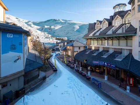 Nearby landmark, Neighbourhood, Natural landscape, Winter, City view, Mountain view, Street view