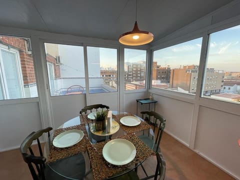Living room, Dining area, City view