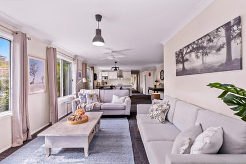Lounge or bar