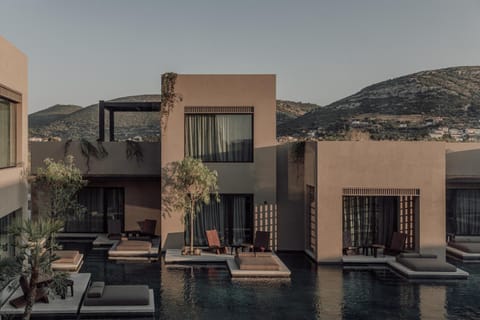 Property building, Swimming pool