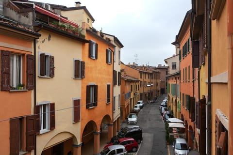 Neighbourhood