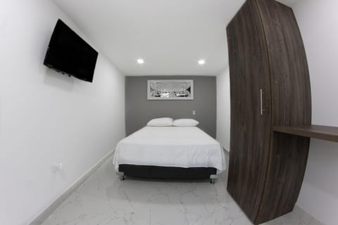 Bed, Photo of the whole room