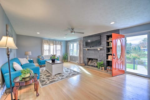 Home with Yard 8 Mi to French Broad River Park House in Asheville