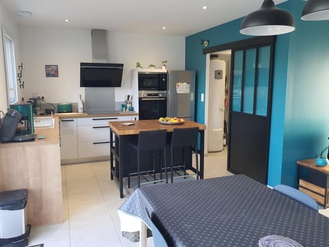 Kitchen or kitchenette, kitchen