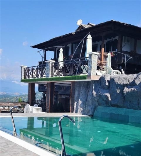 Leshtenski Rai Guest House Bed and Breakfast in Blagoevgrad Province