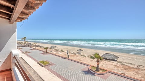Balcony/Terrace, Beach, Sea view