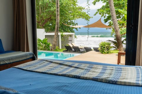 Patio, Bed, Natural landscape, Garden, View (from property/room), Balcony/Terrace, Photo of the whole room, Bedroom, Pool view, Swimming pool
