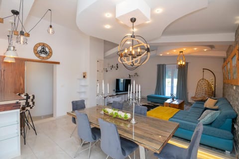 Villa Ravijola with heated pool - Grubine Villa in Split-Dalmatia County