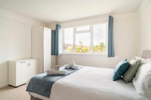 45 New Esplanade Court Apartment in Paignton