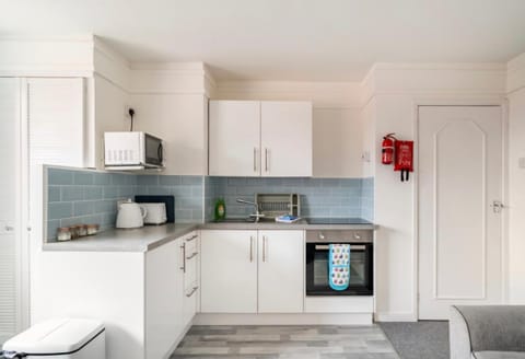 45 New Esplanade Court Apartment in Paignton