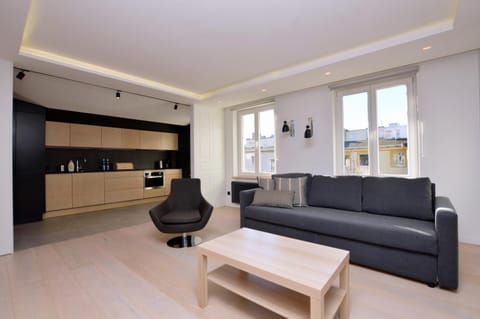 Kitchen or kitchenette, Living room