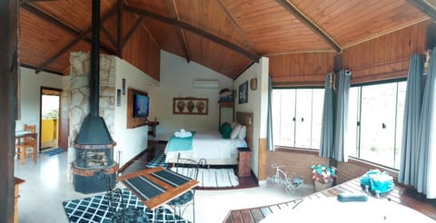 Chale El Shaday Bed and Breakfast in Visconde de Mauá