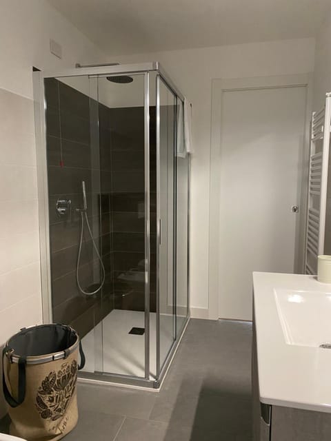 appartamento delizioso, a metà tra lago e montagna Apartment in Province of Brescia