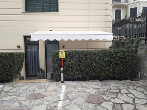 La Casa di Anna, in palazzina liberty fronte parco Apartment in Bordighera