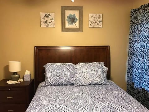 Cozy Pet-Friendly Home- Huge Spring Discounts Apartment in Houston