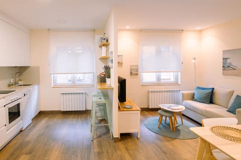 Communal lounge/ TV room, Living room, Lounge or bar