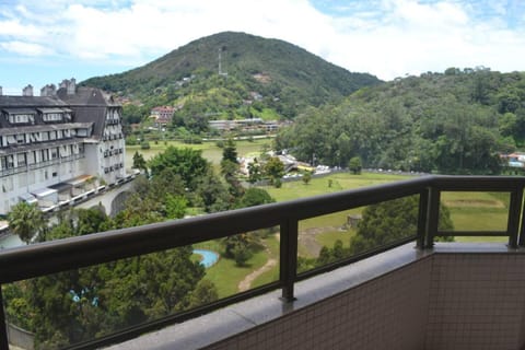 Balcony/Terrace, Garden view, Mountain view