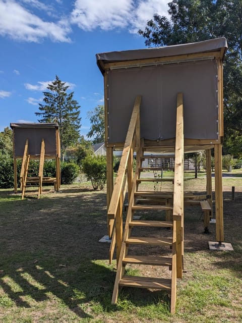 Camping Onlycamp Tours Val de Loire Campground/ 
RV Resort in Tours