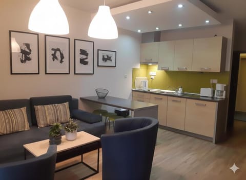 Kitchen or kitchenette, Living room, Other, Seating area, Dining area