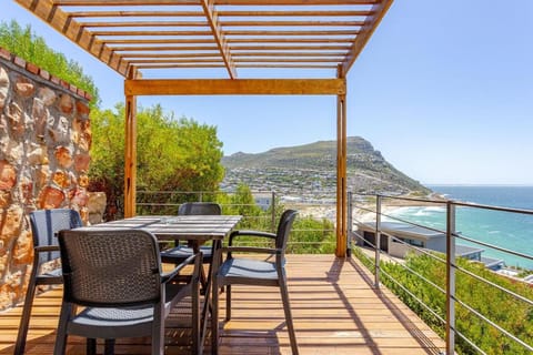 Balcony/Terrace, Seating area, Mountain view, Sea view