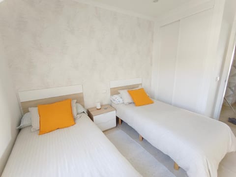 Precioso ático con vistas a pie de playa Apartment in Sanxenxo