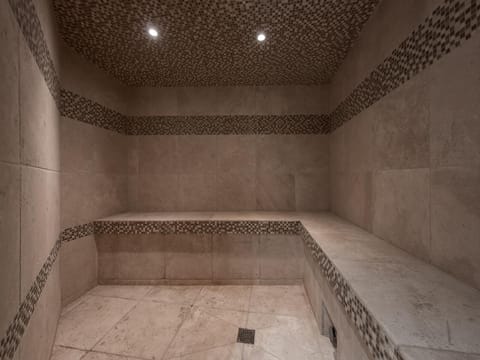 Chalet à Courchevel avec piscine, jacuzzi et vue panoramique - FR-1-613A-13 Chalet in Saint-Bon-Tarentaise