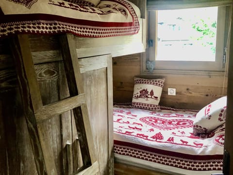 Luxueux Appart-Chalet avec Jacuzzi et Sauna à Courchevel 1550 - FR-1-613A-14 Apartment in Saint-Bon-Tarentaise