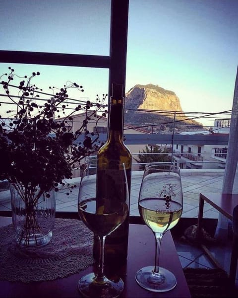 Monemvasia Modern Flat with Panoramic Sea View Apartment in Islands