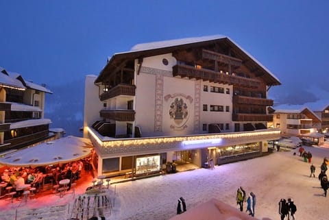 Property building, Winter