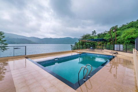 Nearby landmark, Day, Natural landscape, Lake view, Mountain view, Pool view, River view, Swimming pool, Swimming pool