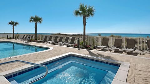 PARKING INCLUDED-Beachfront 2BD Ocean Villa! Gorgeous Amenities, Private Complex House in Long Beach
