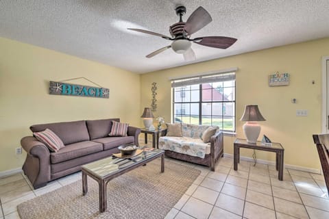 1st-Floor Resort Condo in PCB - Walk to Beach! Apartment in Panama City Beach