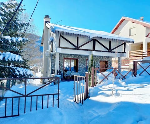 Chalet Mila Chalet in North Macedonia