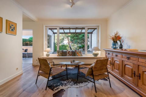 Chalet des Roses - Fantastic & renewed Villa 7p Villa in De Haan