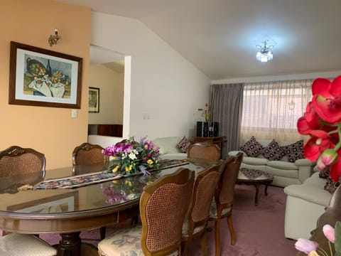 Living room, Dining area