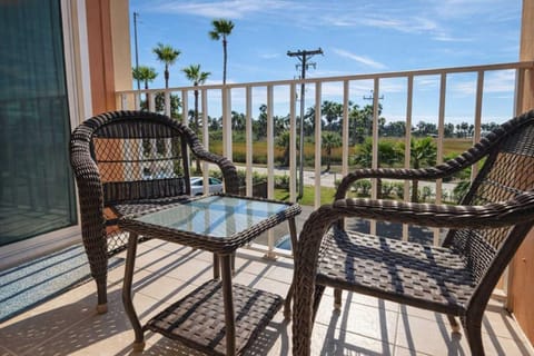 Beach Access Condo with Pool, Hot Tub Area & BBQ - Gulfview I - unit 213 Apartment in South Padre Island