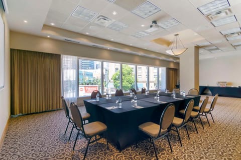 Meeting/conference room