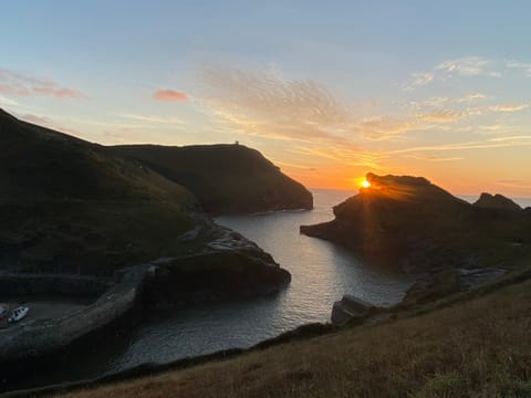 Nearby landmark, Natural landscape, Sunset