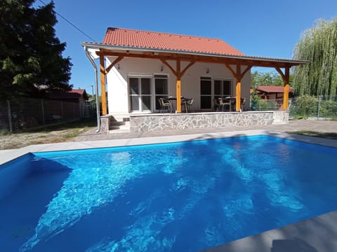 Property building, Swimming pool, Open Air Bath