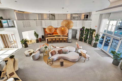 Lobby or reception, Seating area